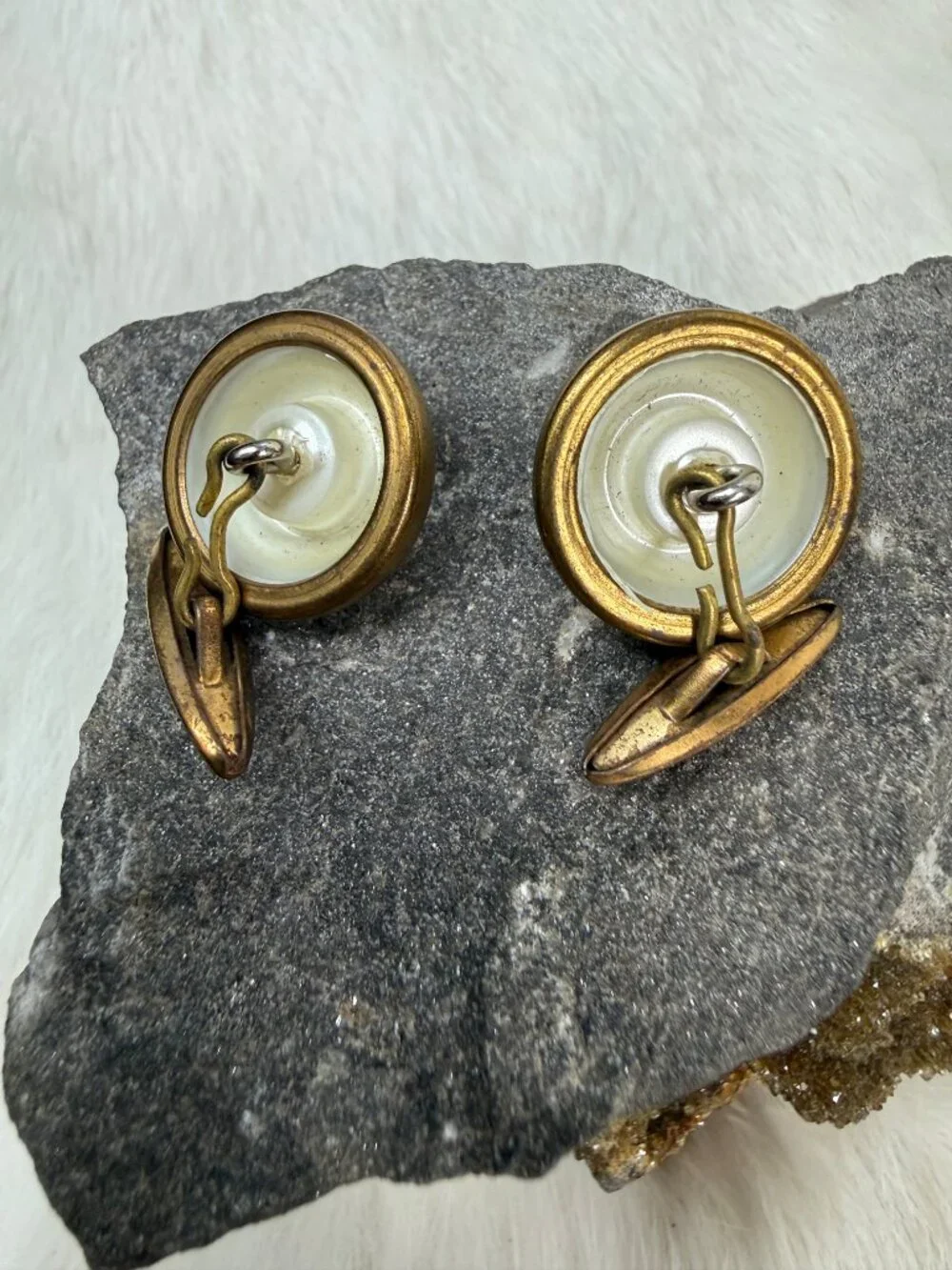 Vintage Faux Pearl & Gold Tone Cufflinks Cuff Links